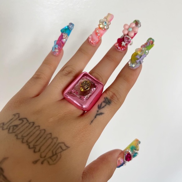 kurt geiger pink rectangle stone ring - Picture 2 of 5